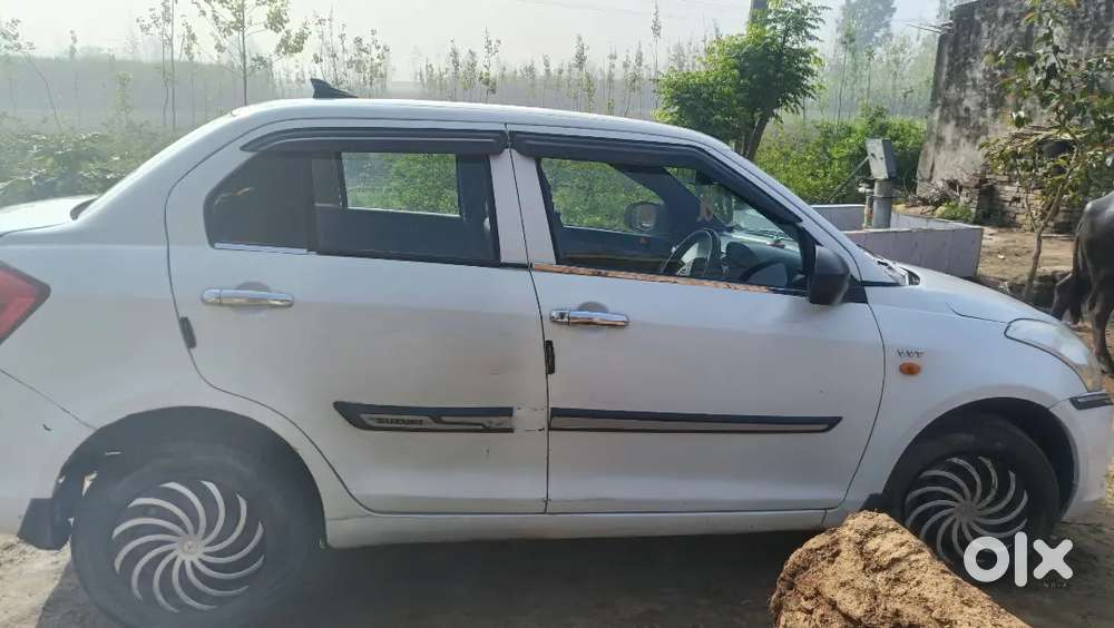 Maruti Suzuki Dzire 2017 Cng & Hybrids 90000 Km Driven