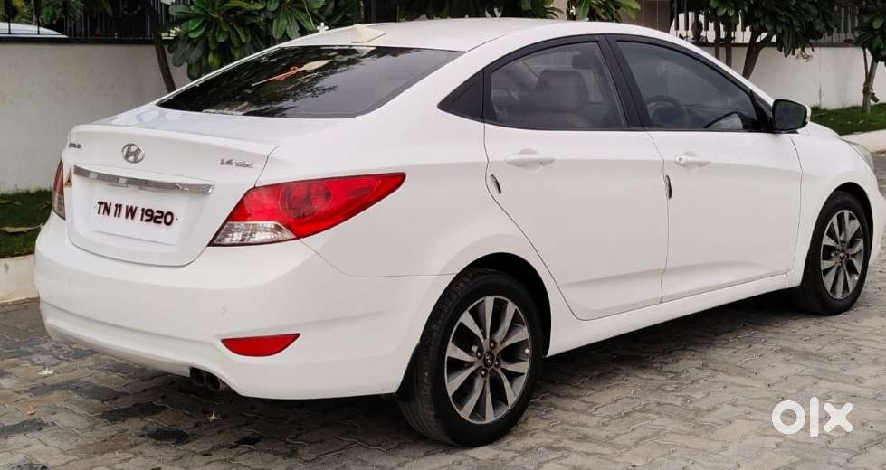 Hyundai Verna 1.6 Sx Vtvt, 2013, Petrol