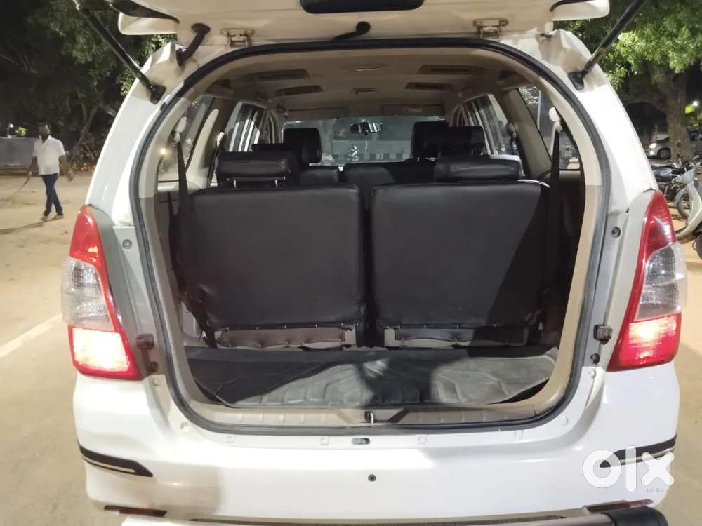 Toyota Innova 2.5 G4 2016 Diesel 8 Seater