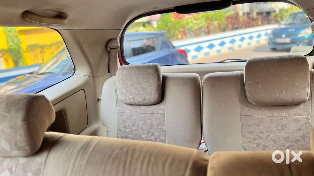 Toyota Innova 2004-2011 2.5 G4 Diesel 8-seater, 2006, Diesel