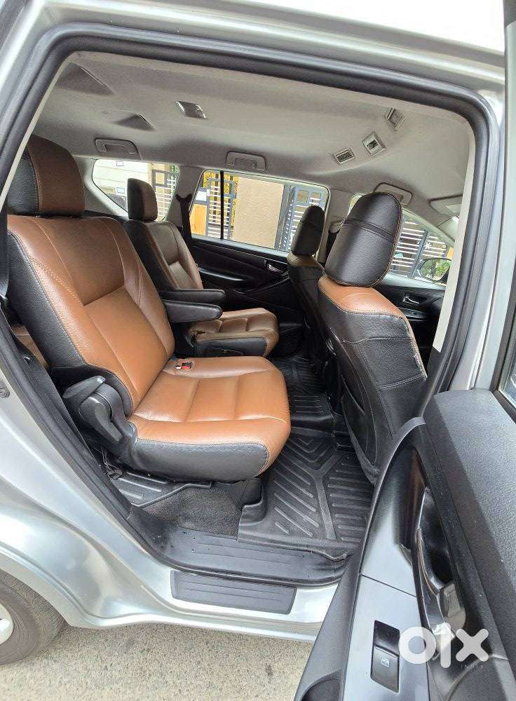 Toyota Innova Crysta 2.4 Gx Mt, 2017, Diesel