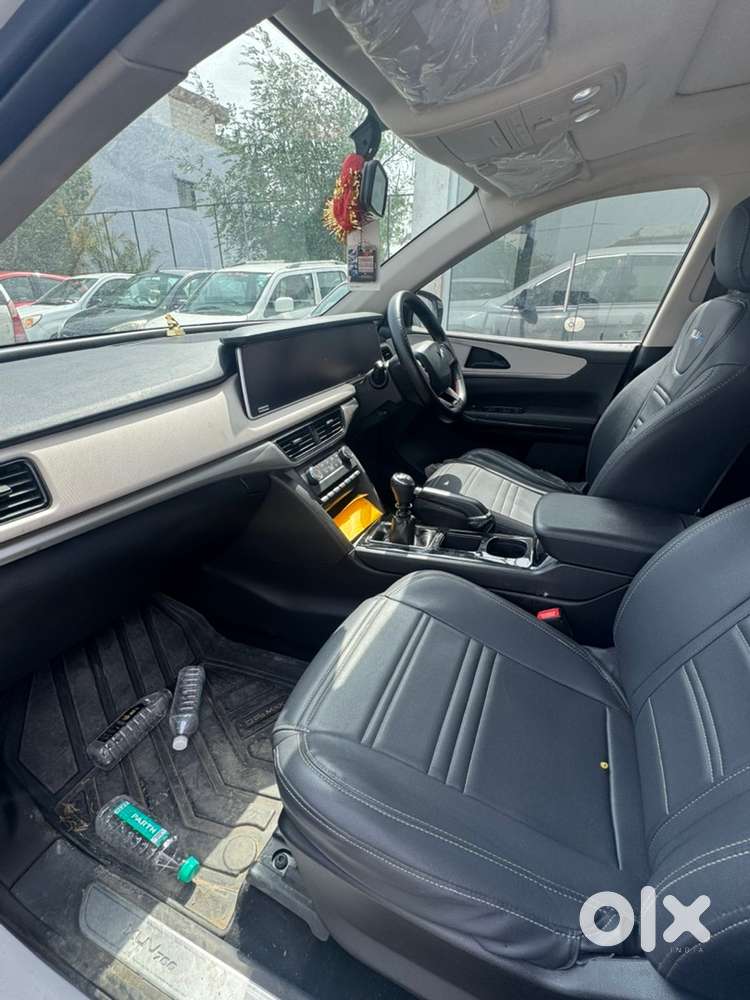 Mahindra Xuv700 2023 Diesel Good Condition