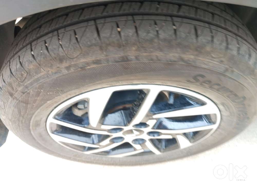 Mahindra Xuv 3xo Ax5 1.5 Diesel Autoshift Plus, 2025, Diesel