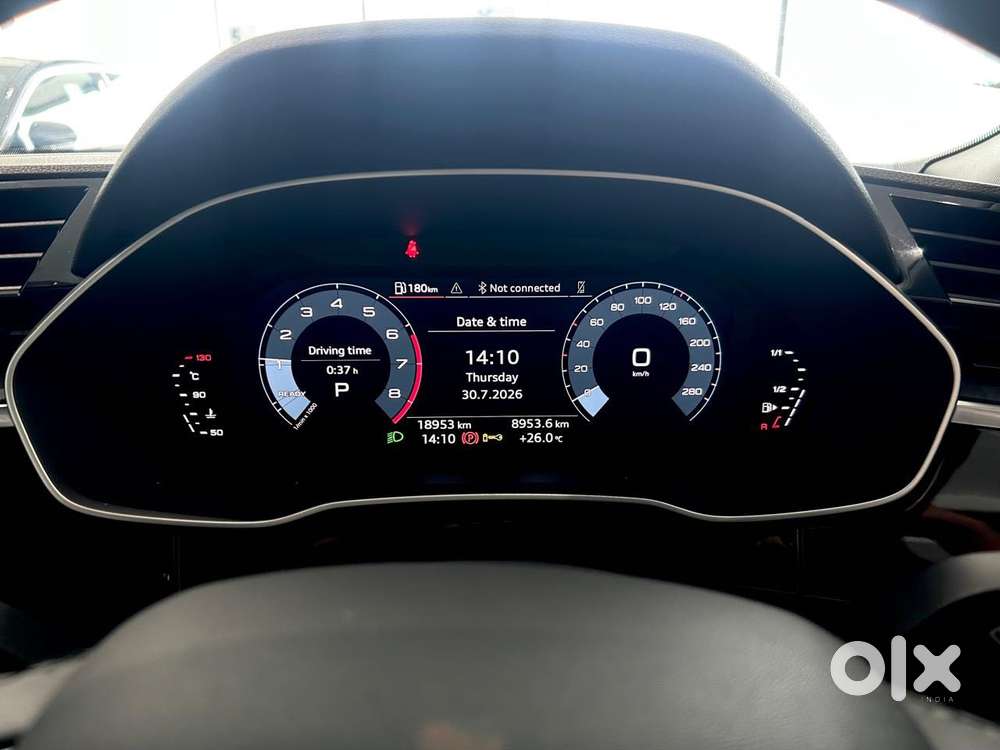 Audi Q3 40 Tfsi Premium Plus, 2023, Petrol