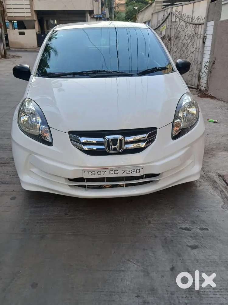 Honda Amaze 2015 Petrol In Excellent Condition