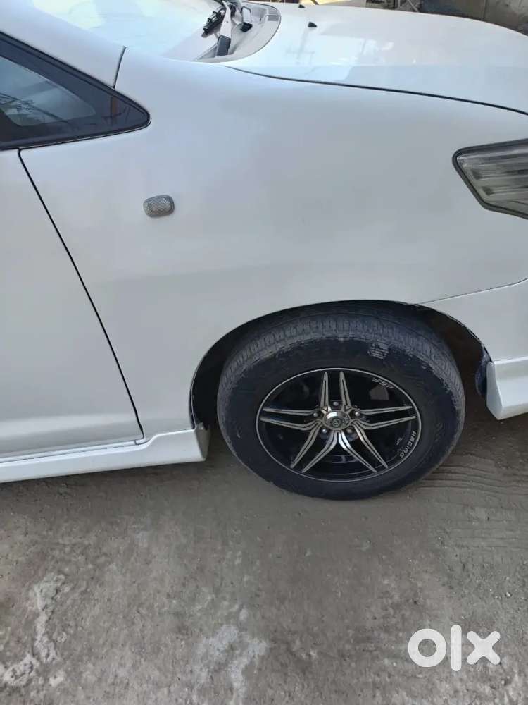 Toyota Innova 2016 Diesel 149000 Km Driven