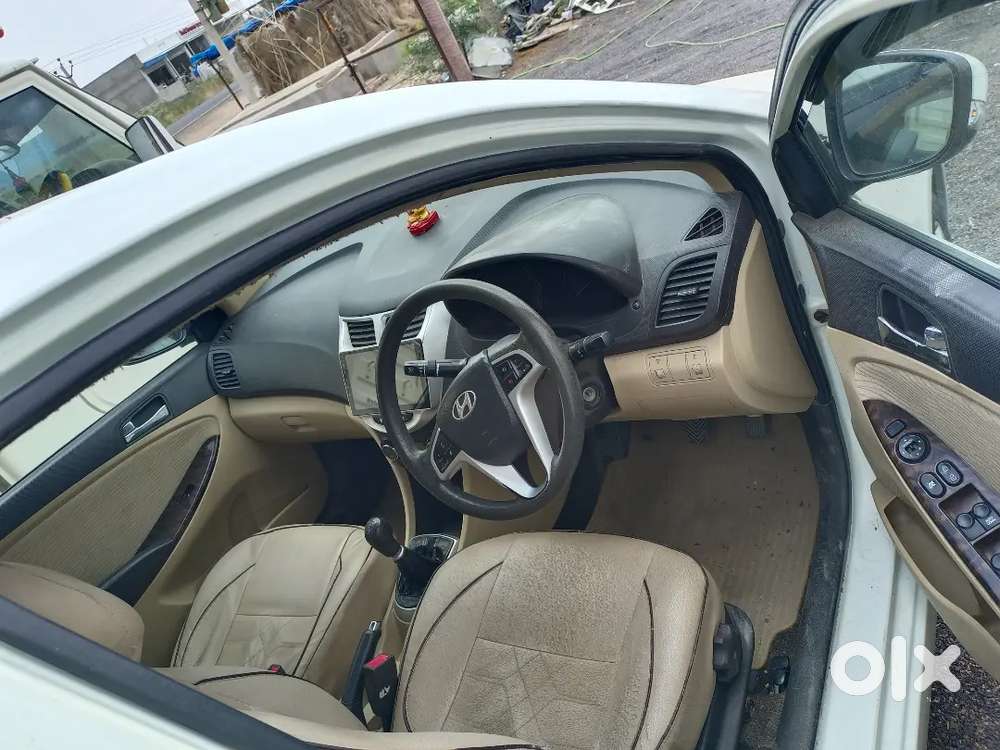 Hyundai Verna 1.6 S 2012