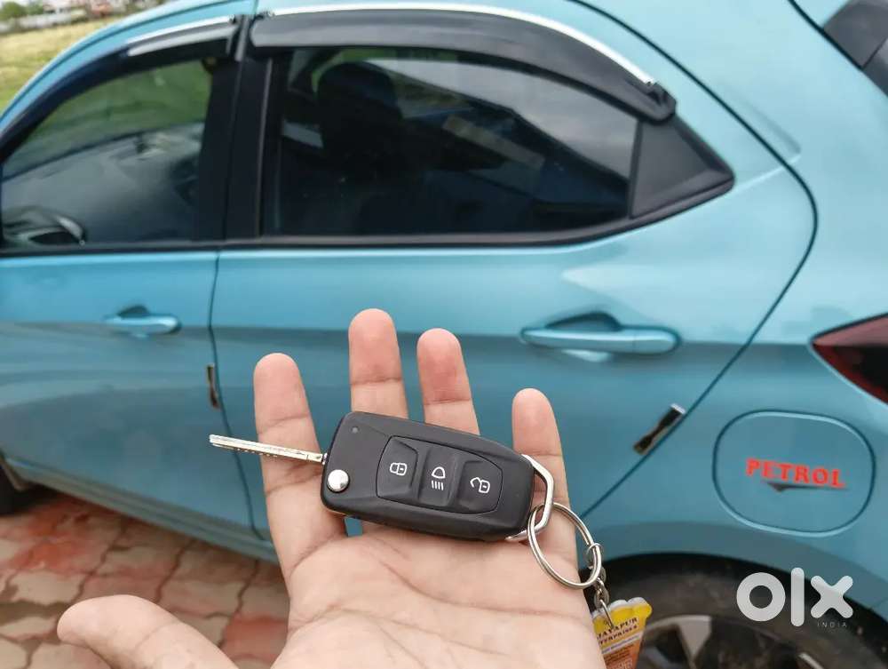 Tata Tiago 1.2 Revotron 2025