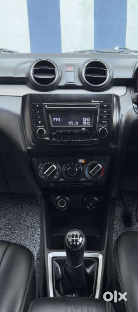 Maruti Suzuki Swift Vxi + Manual, 2020, Petrol