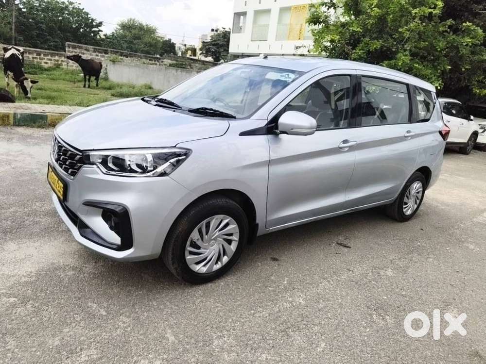 Maruti Suzuki Ertiga 1.4 Vxi Shvs At, 2022, Cng & Hybrids