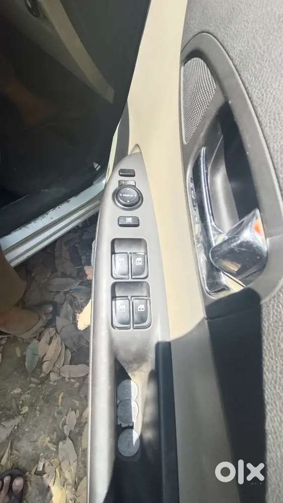Hyundai I20 2012 Cng & Hybrids 72000 Km Driven