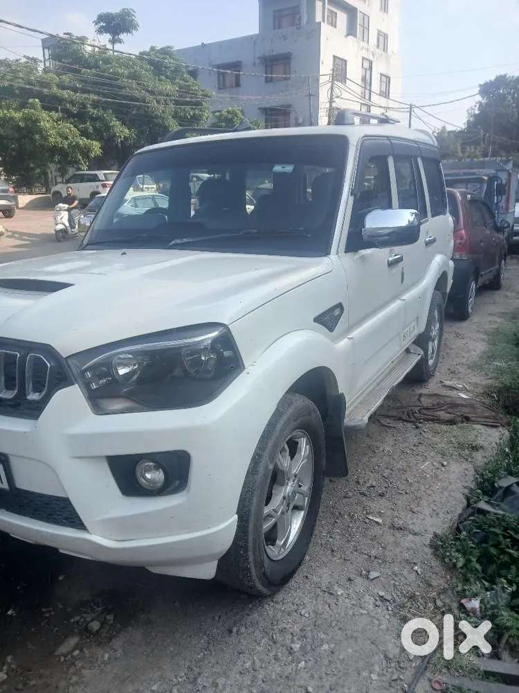 Mahindra Scorpio Classic 2019