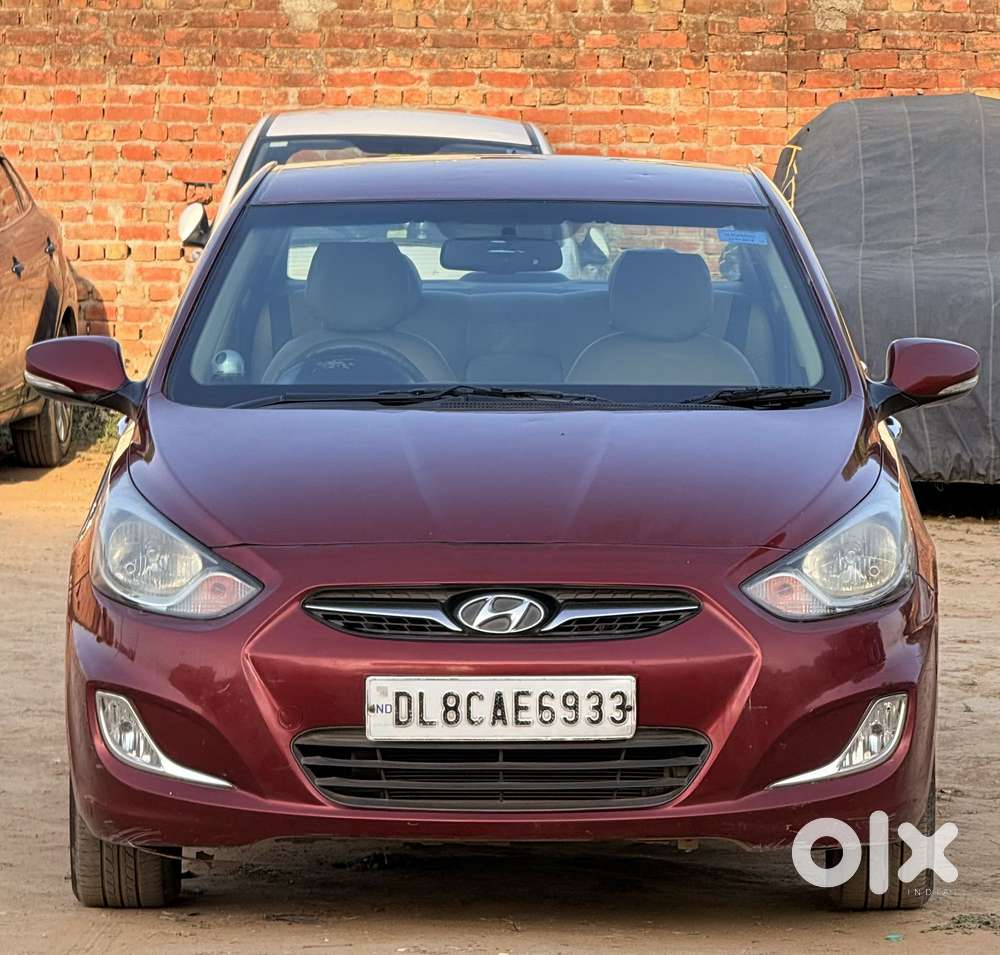 Hyundai Verna Fluidic 1.6 Vtvt Sx Opt, 2014, Petrol