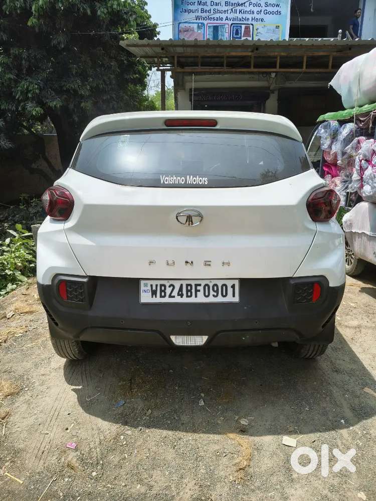 Tata Punch 2023 Petrol 13000 Km Driven
