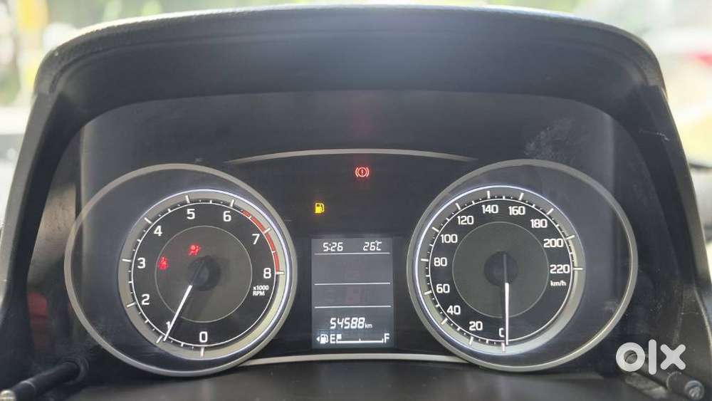 Maruti Suzuki Swift Dzire Zxi + Mt, 2017, Petrol