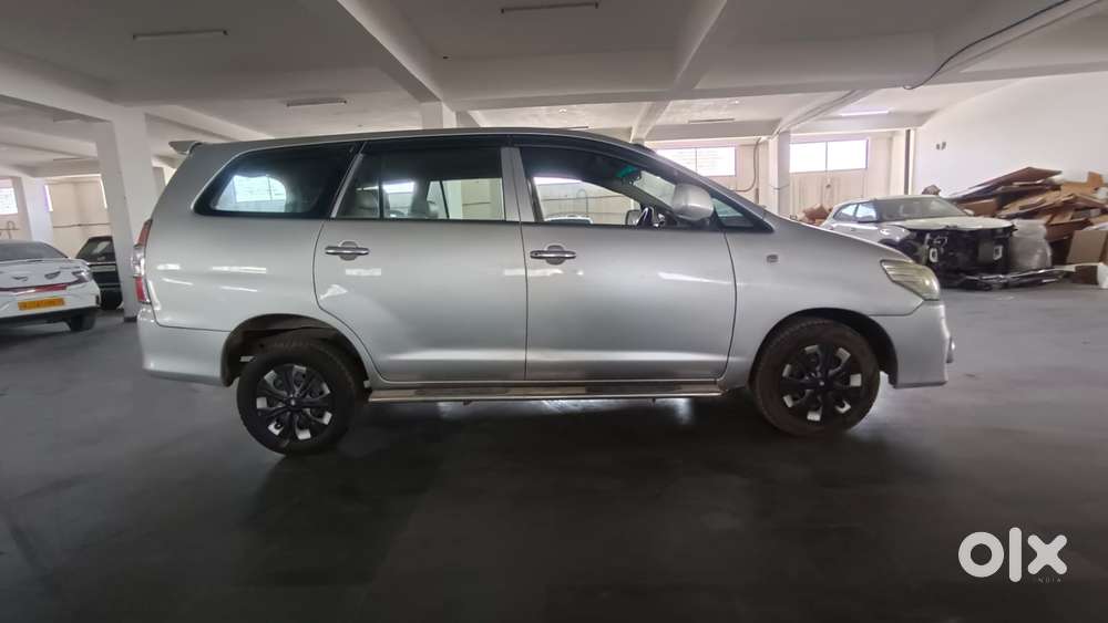 Toyota Innova 2.5 G (diesel) 7 Seater, 2013, Diesel