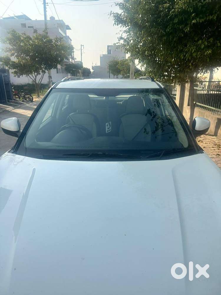 Mahindra Xuv300 2022 Diesel Well Maintained