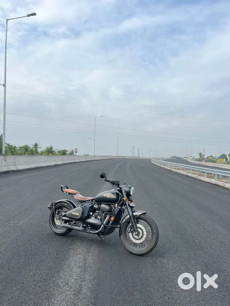 Jawa Perak 2022 bike