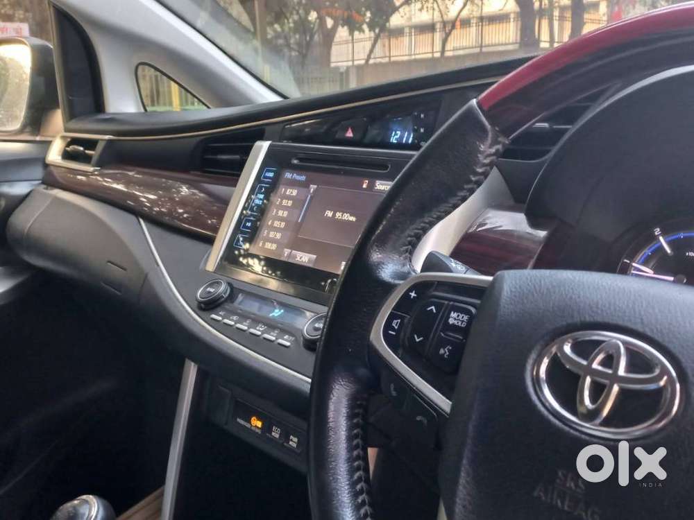 Toyota Innova Crysta 2.4 Vx Mt, 2019, Diesel