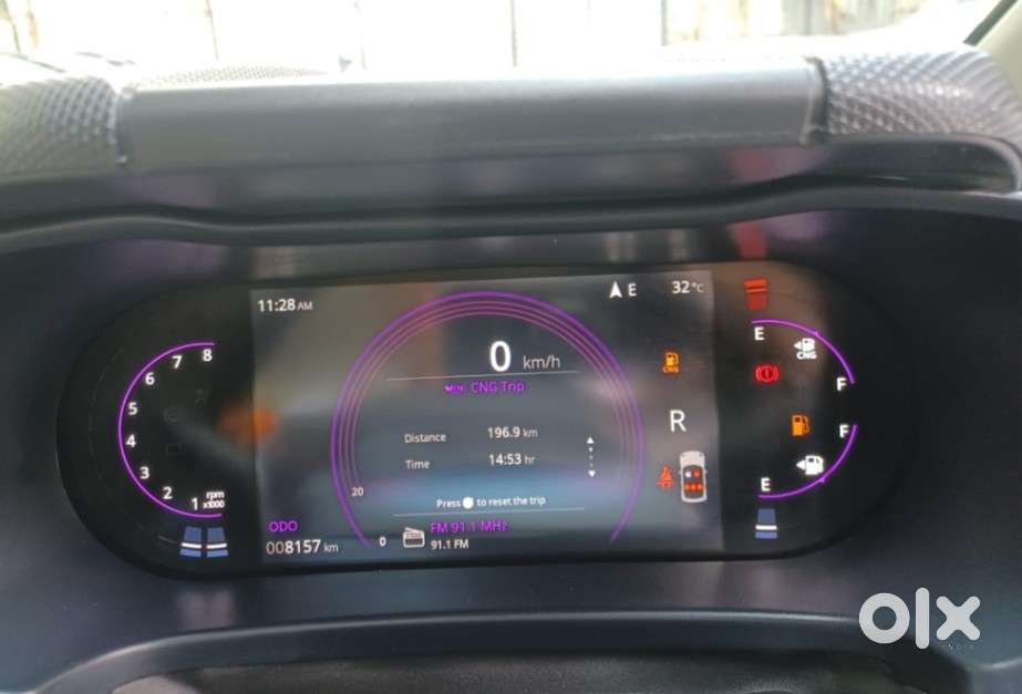 Tata Altroz Xz Plus (s) Icng, 2025, Petrol