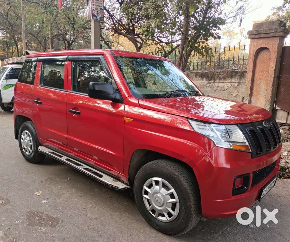 Mahindra Tuv 300
