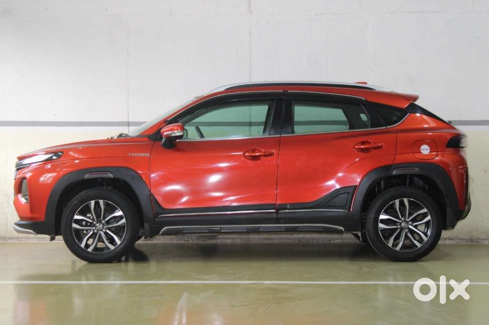 Toyota Urban Cruiser Taisor V 1.0 Petrol Mt, 2024, Petrol