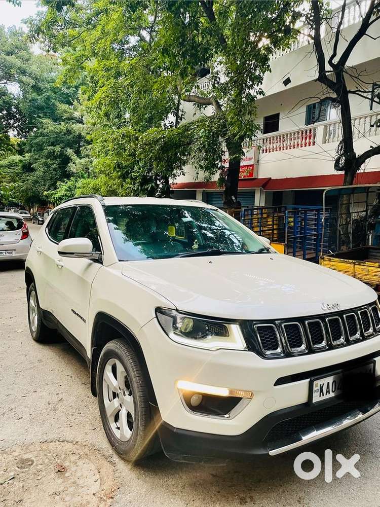 Jeep Compass 2017 Petrol Well Maintained