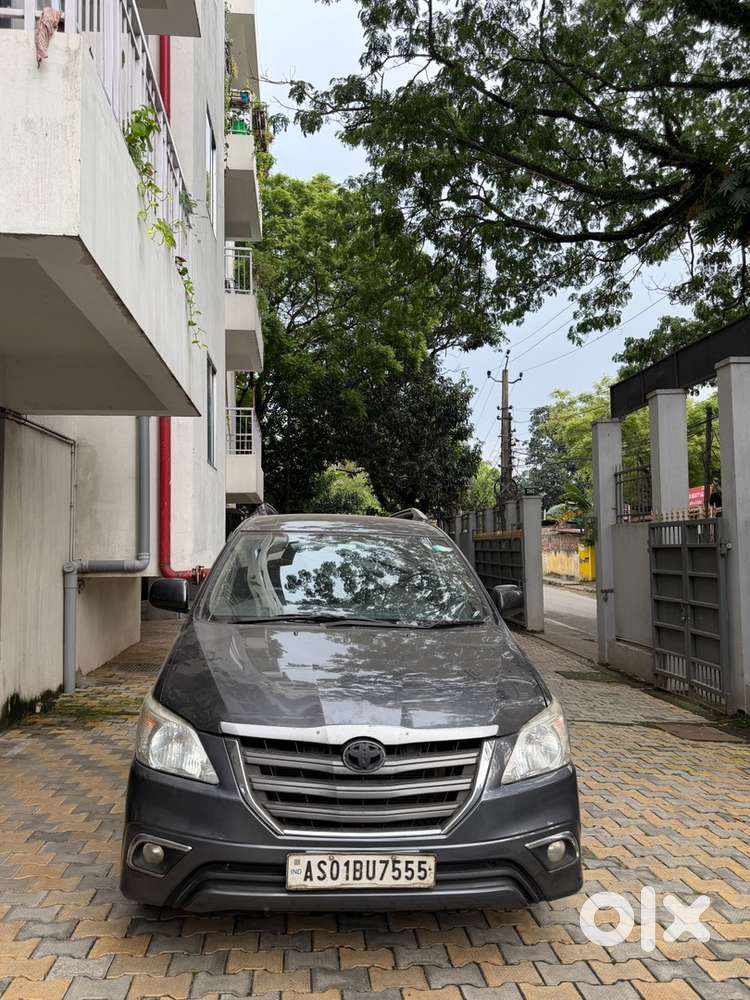 Toyota Innova Diesel 2015