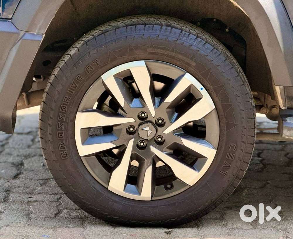 Mahindra Thar Roxx Ax7 L Diesel At 4wd, 2025, Diesel