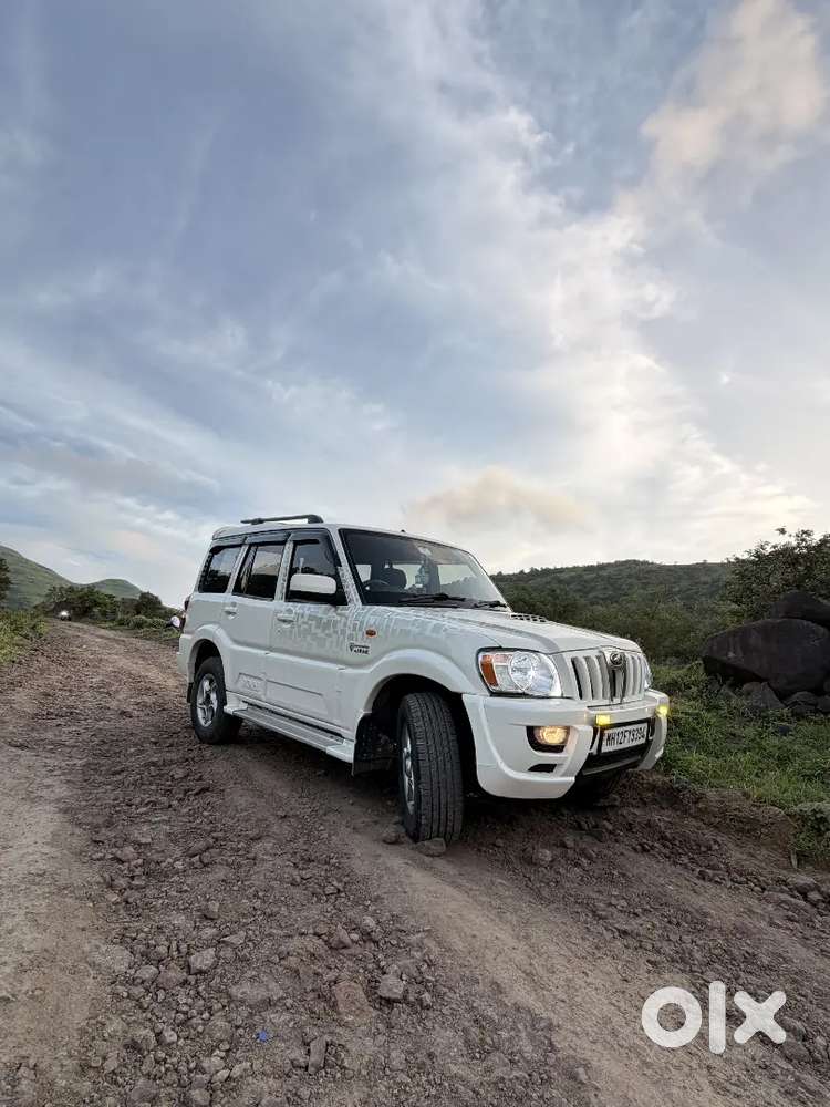 Mahindra Scorpio Classic 2010 Diesel Manual