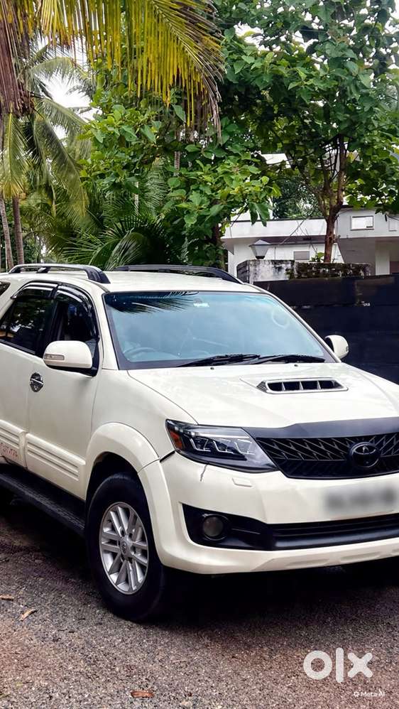 Toyota Fortuner 2013 Diesel Well Maintained