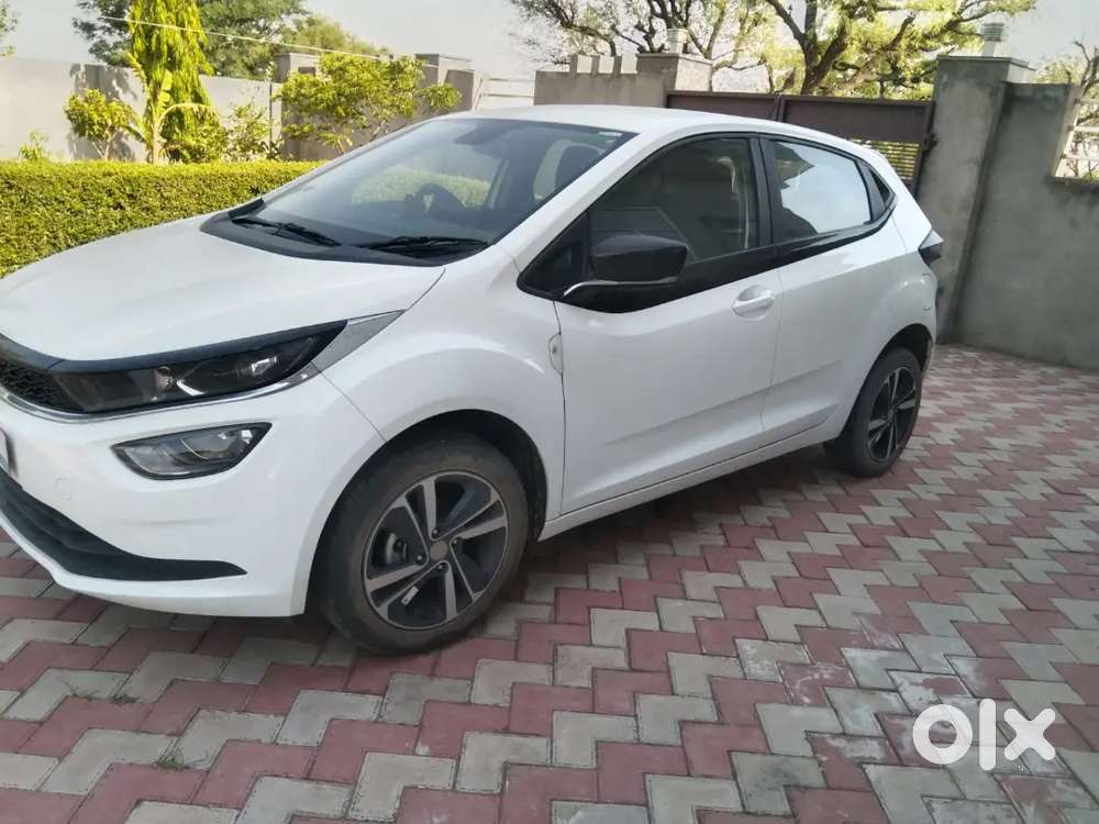Buying New Creta Diesel  And Having 2  Car