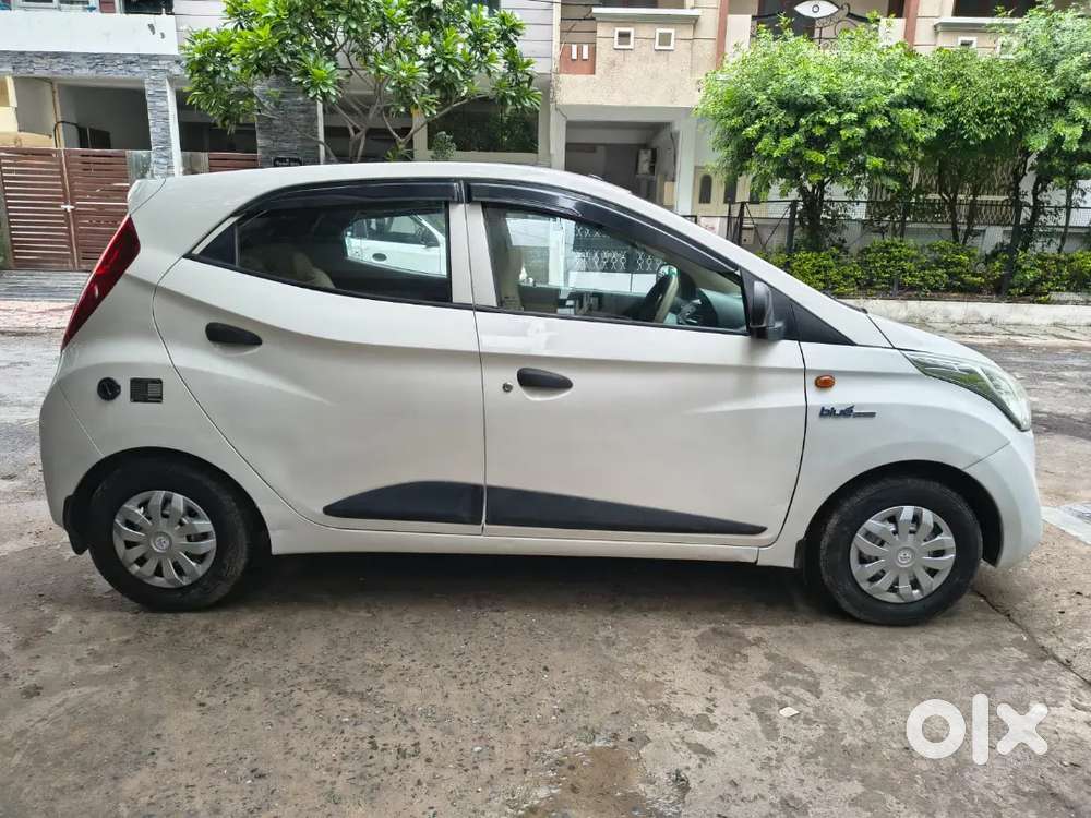 Hyundai Eon 2013 Petrol Car + Company Fitted Lpg