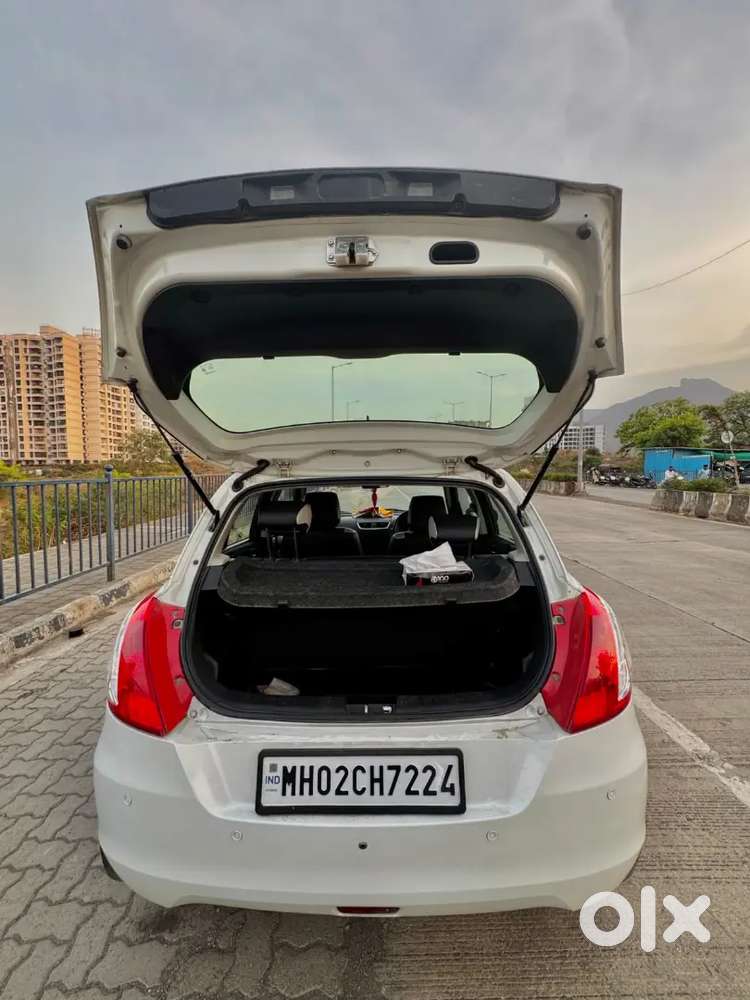Maruti Suzuki Swift 2012 Petrol Manual