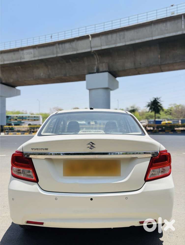 Maruti Suzuki Swift Dzire Lxi Option, 2023, Petrol
