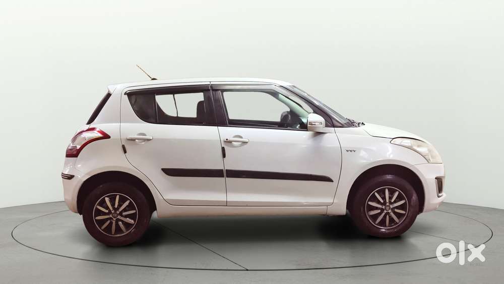 Maruti Suzuki Swift Vxi, 2017, Petrol