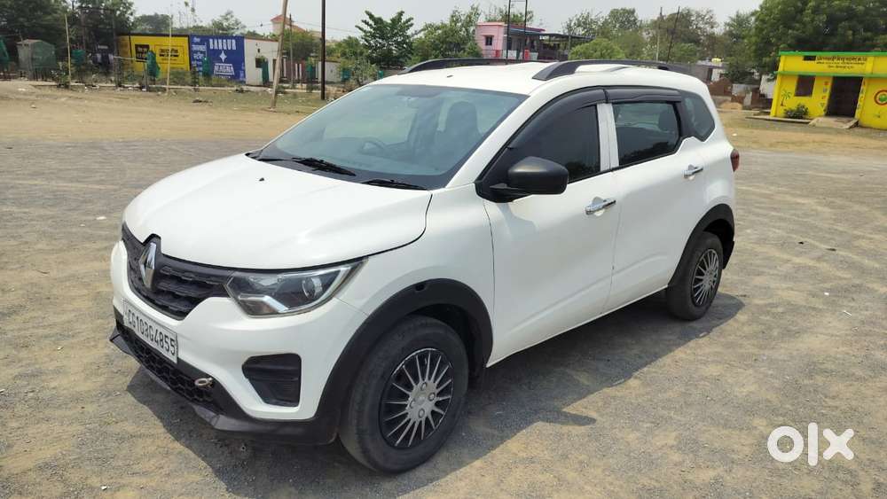 Renault Triber 1.0 Rxe, 2021, Petrol