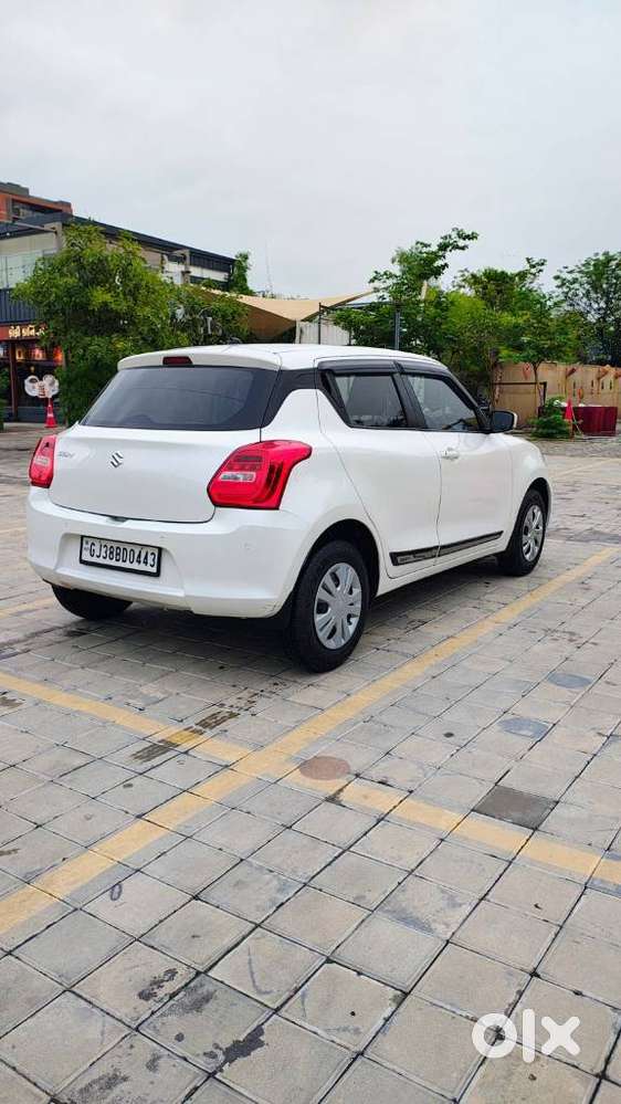 Maruti Suzuki Swift Vxi Optional, 2022, Petrol
