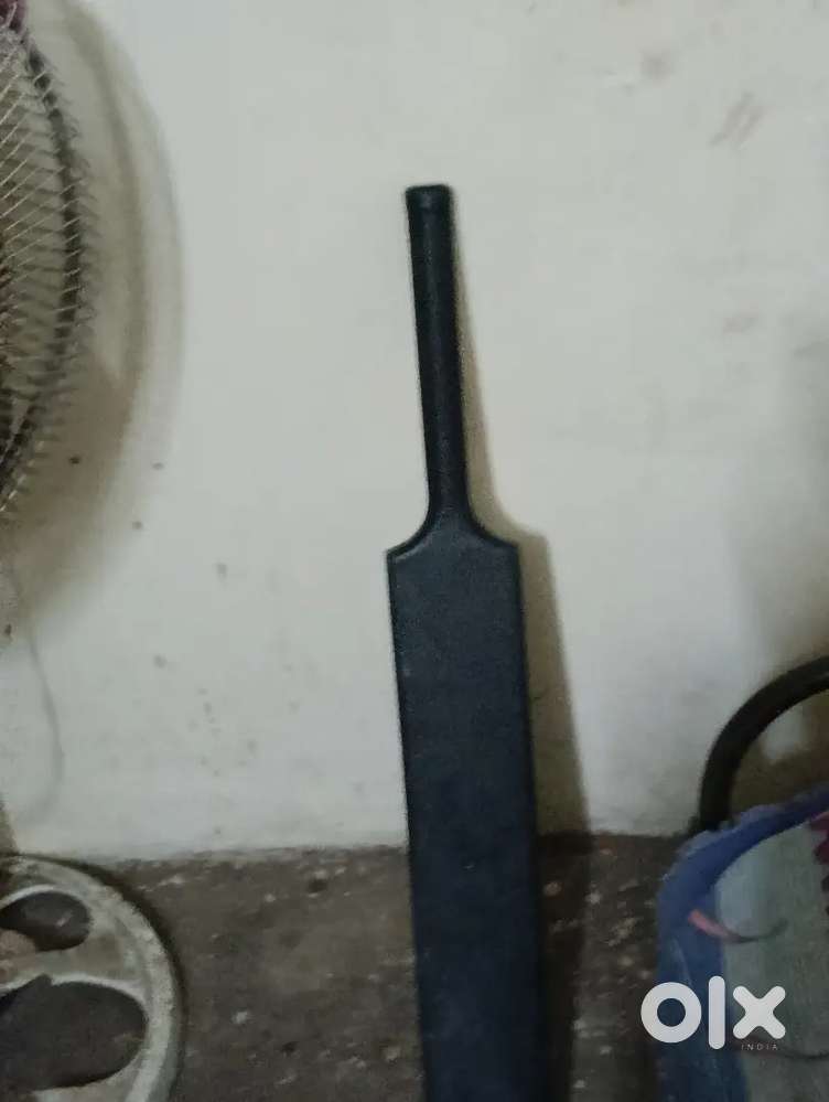 Plastic bat