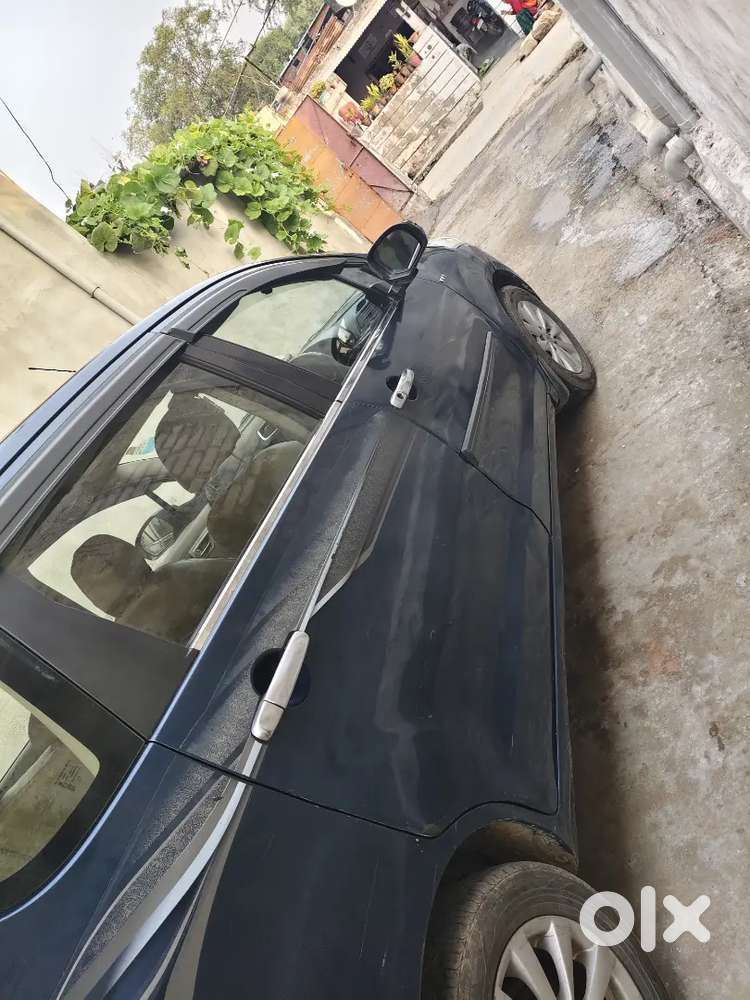 Maruti Suzuki Ertiga 2014 Lpg 150000 Km Driven