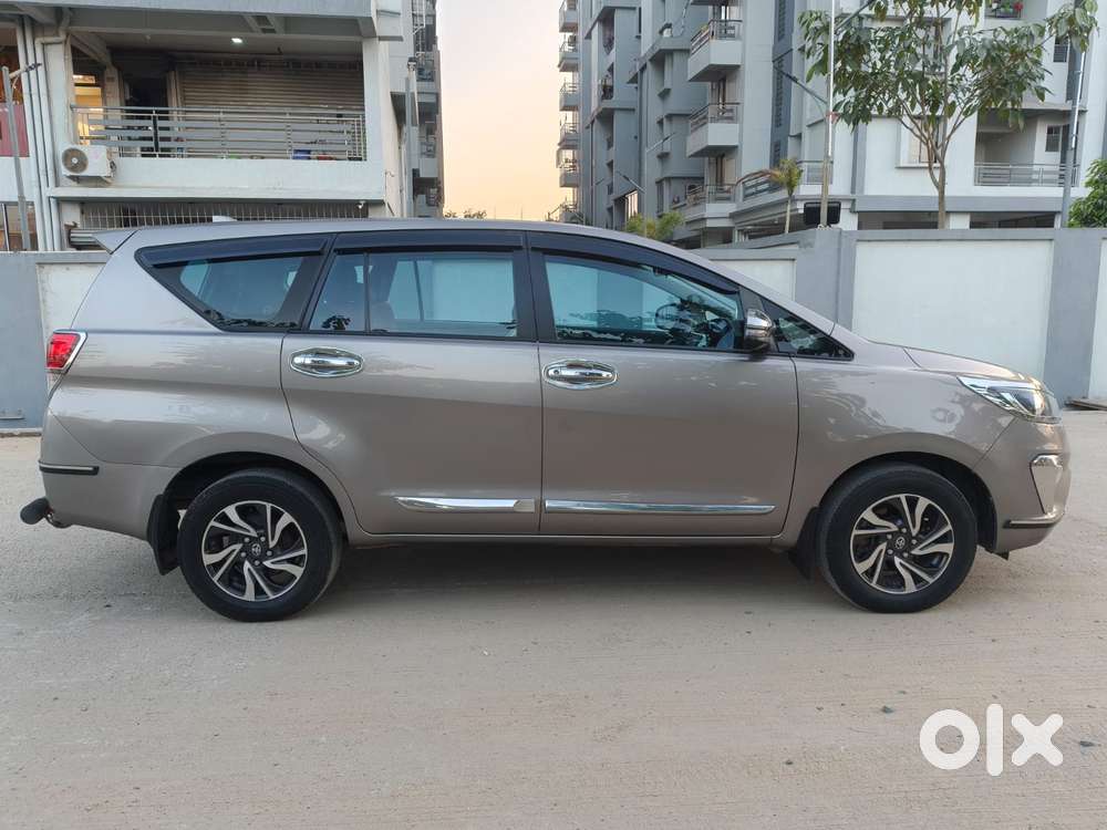 Toyota Innova Crysta 2.4 G Mt 7 Str, 2021, Diesel