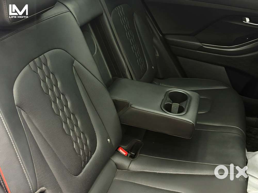 Hyundai Creta 1.5 Sx (o) Knight Ivt Petrol, 2023, Petrol