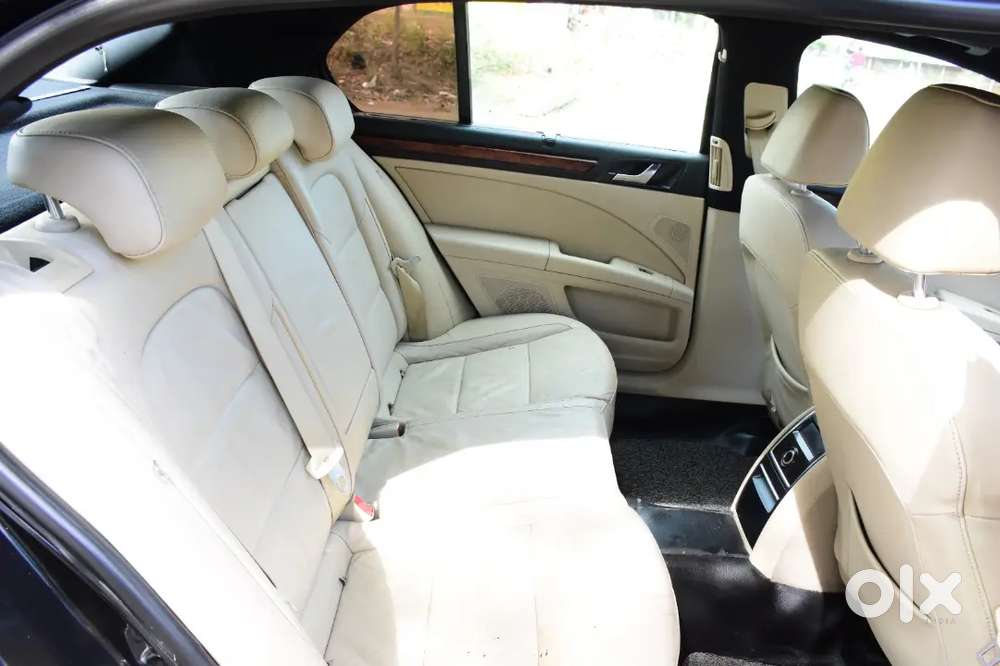 Skoda Superb 2.0 At 2012 Diesel