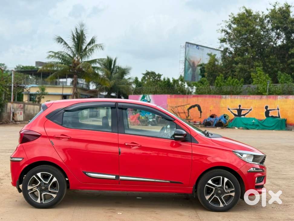 Tata Tiago 1.2 Revotron Xza Plus Amt, 2022, Petrol