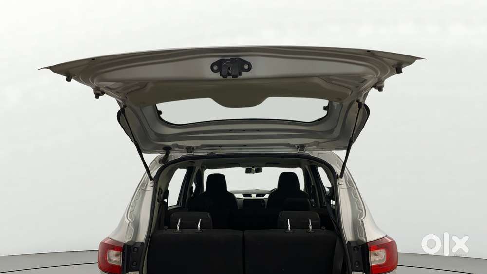 Renault Triber Rxz Easy-r Amt, 2021, Petrol