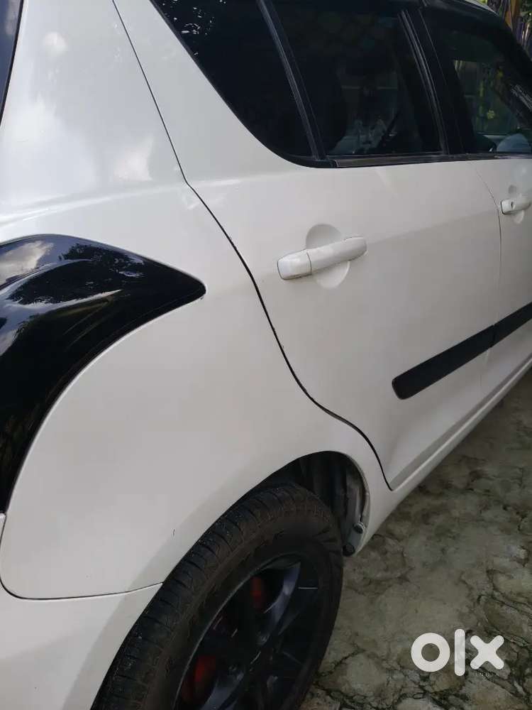 Maruti Suzuki Swift 2016