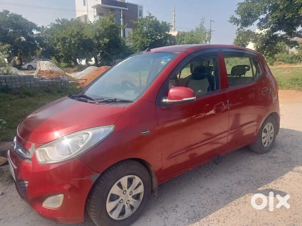 Hyundai I10 Sportz 2011