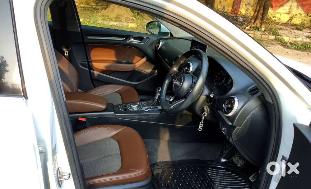 Audi A3 1.8 35 Tfsi Premium Sunroof, 2019, Petrol