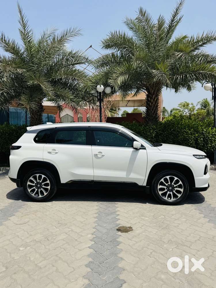 Maruti Suzuki Vitara Brezza G Smart Hybrid Alpha, 2023, Petrol