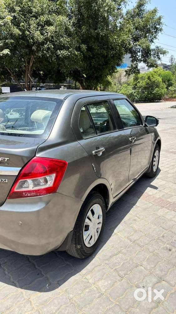 Maruti Suzuki Dzire 1.2 Vxi, 2015, Petrol